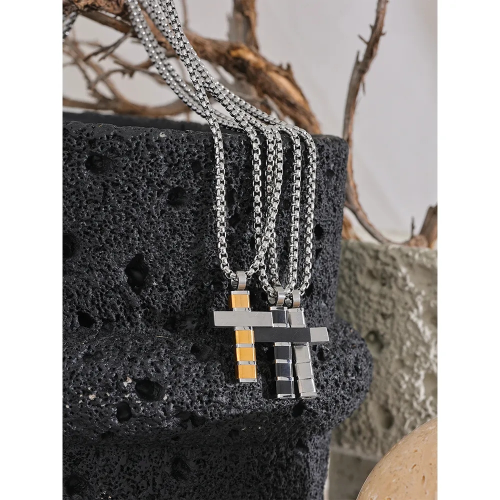 Cross Men's Pendant