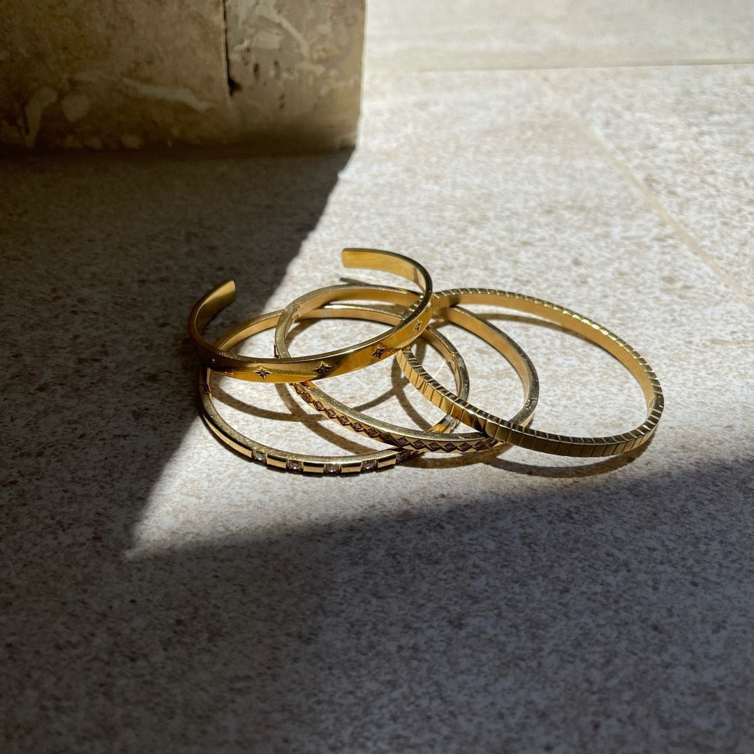 Precedent Bangles