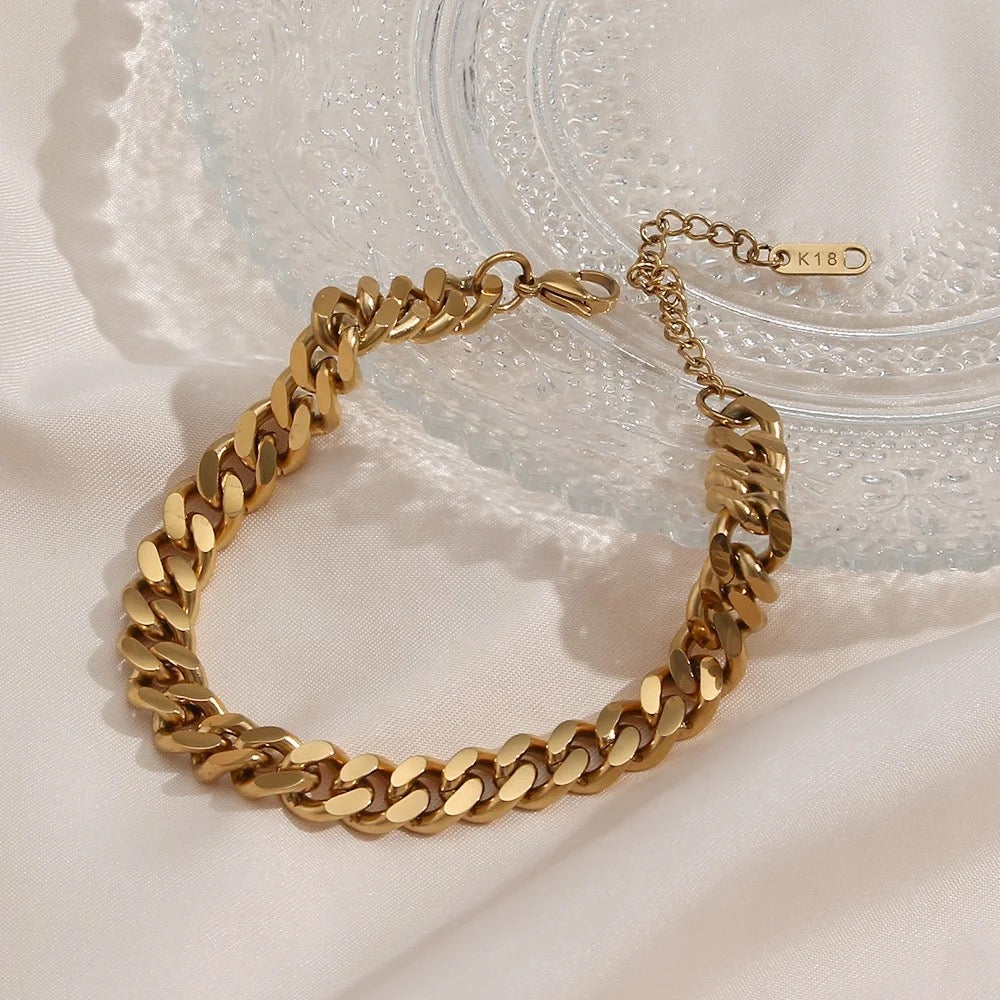 Classic Gold Cuban Anklet
